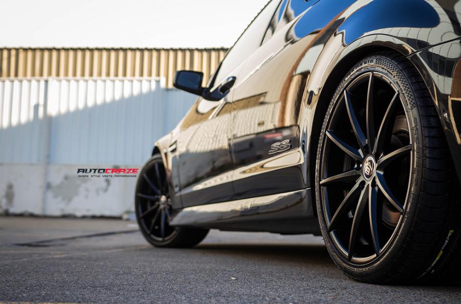 HOLDEN-COMMODORE-CONCAVE-MATTE-BLACK